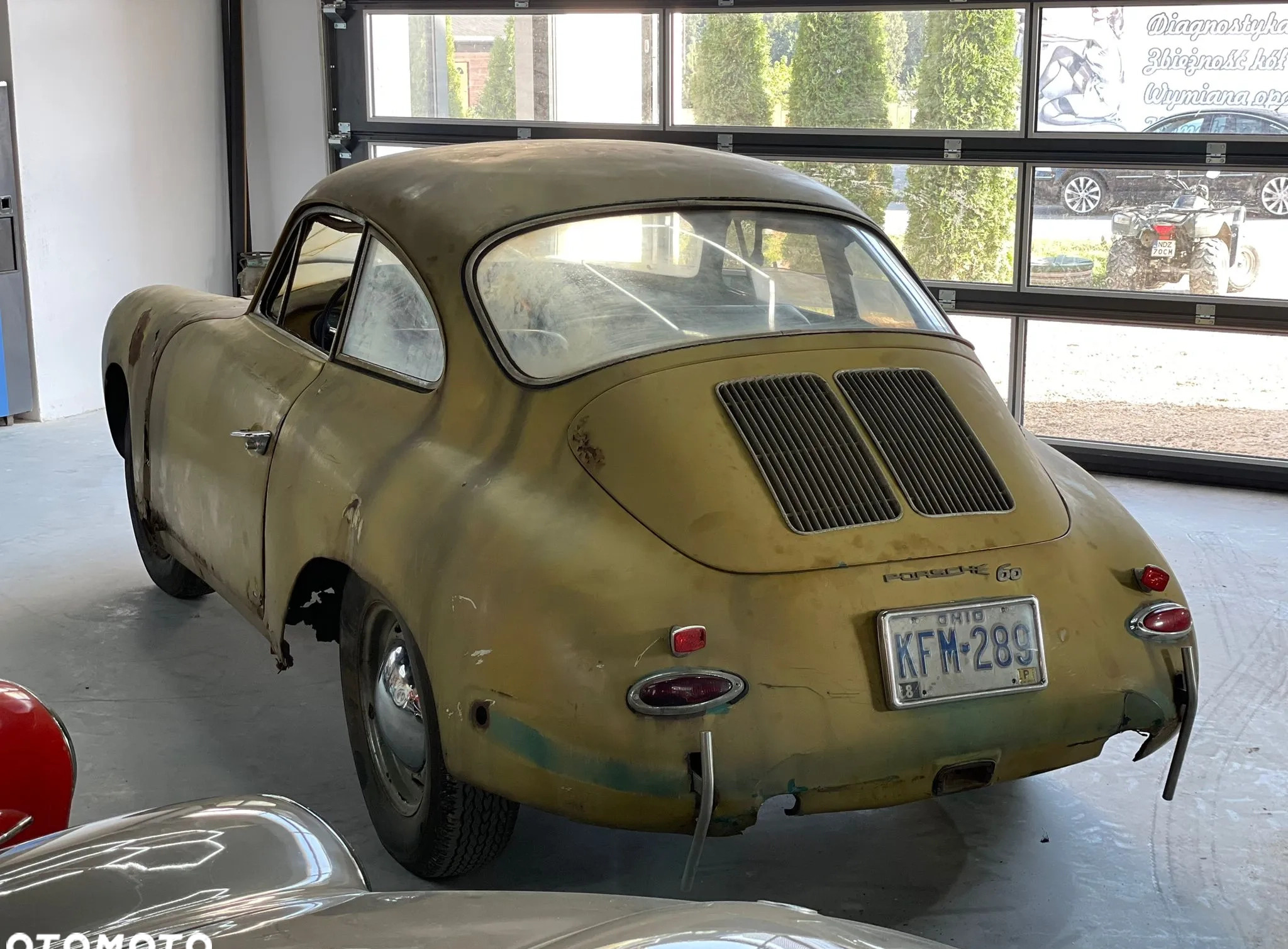 Porsche 911 cena 33250 przebieg: 94000, rok produkcji 1980 z Brodnica małe 191